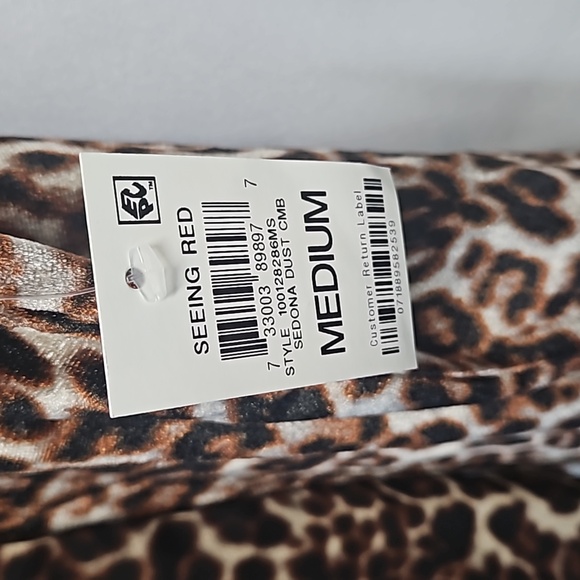 Charter Club Velvet Leopard Print Blouse Sz M NWT - Picture 3 of 7